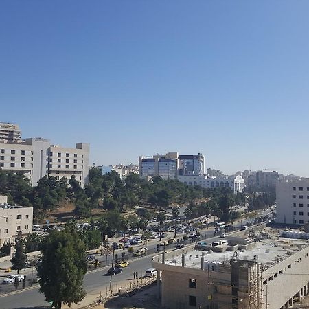 Al Khaleej Hotel Apartments Амман Екстер'єр фото