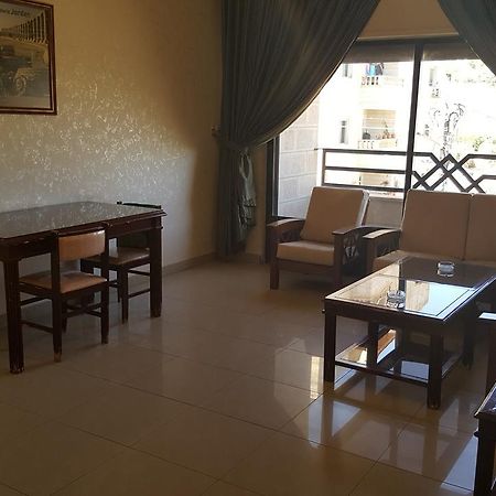 Al Khaleej Hotel Apartments Амман Екстер'єр фото