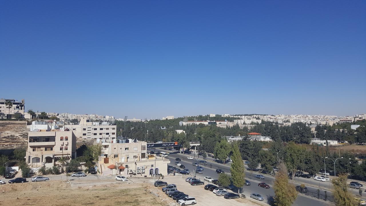 Al Khaleej Hotel Apartments Амман Екстер'єр фото