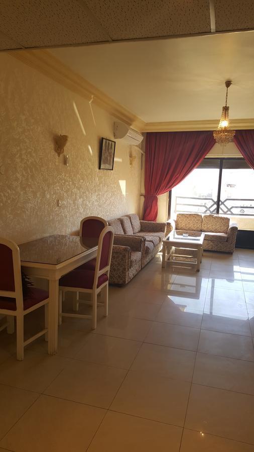 Al Khaleej Hotel Apartments Амман Екстер'єр фото