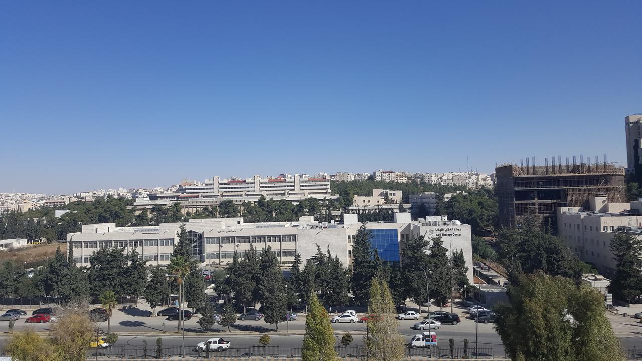Al Khaleej Hotel Apartments Амман Екстер'єр фото